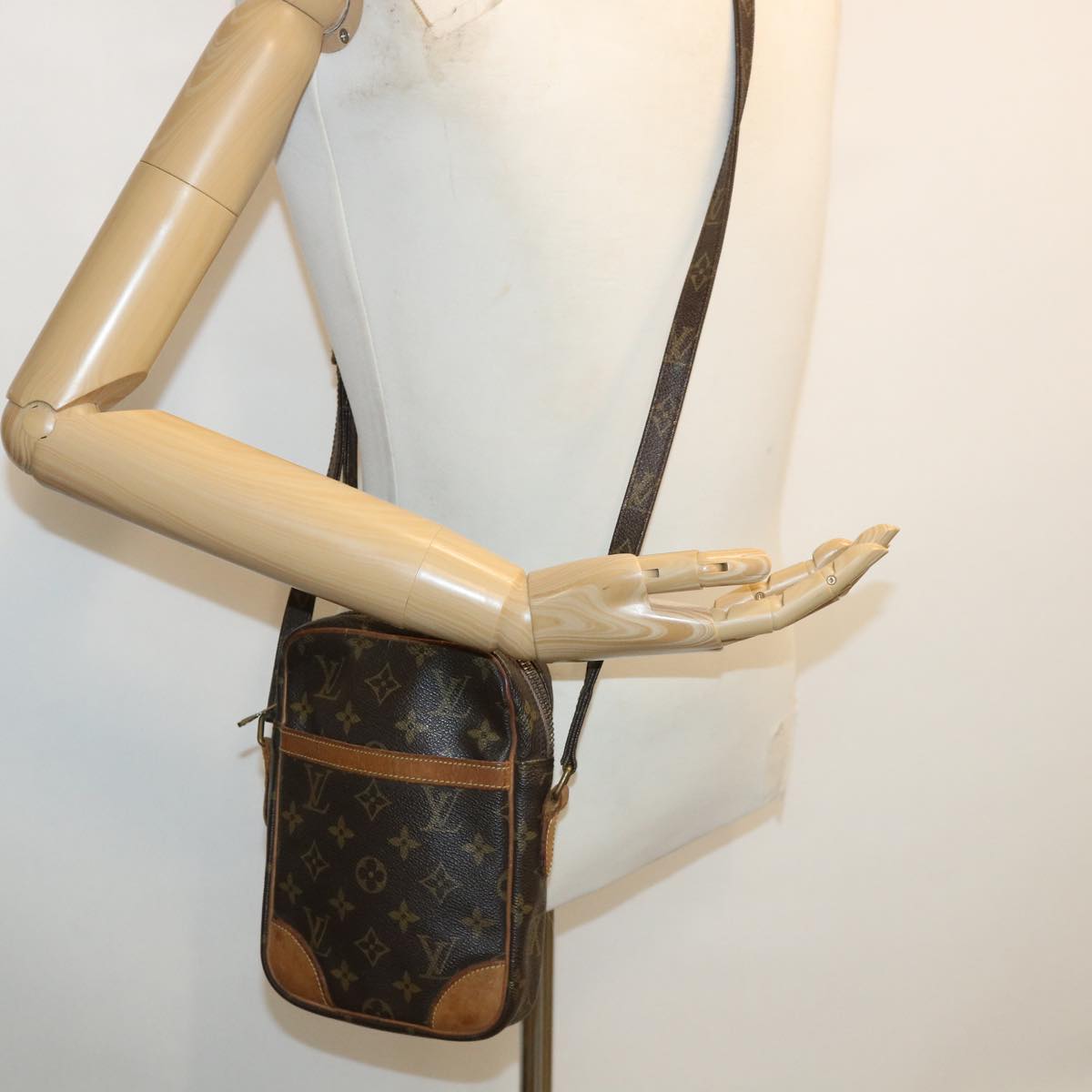 LOUIS VUITTON Monogram Danube Shoulder Bag M45266 LV Auth 32823