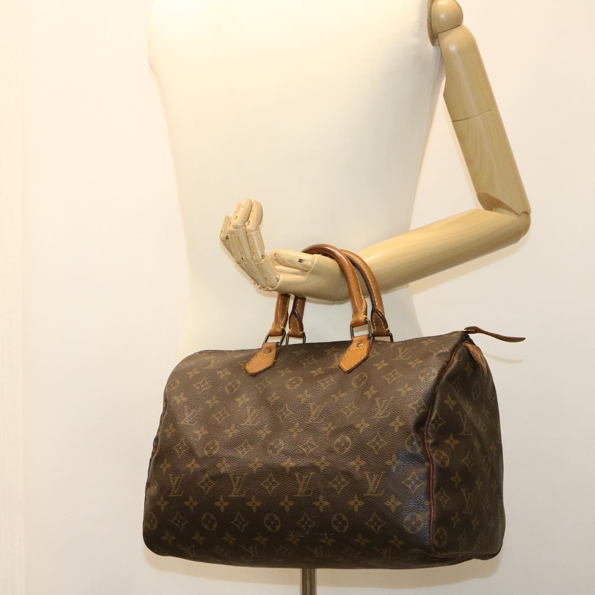 LOUIS VUITTON Monogram Speedy 35 Hand Bag M41524 LV Auth 32878