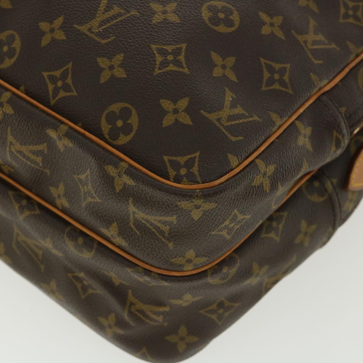 LOUIS VUITTON Monogram Reporter GM Shoulder Bag M45252 LV Auth 32975