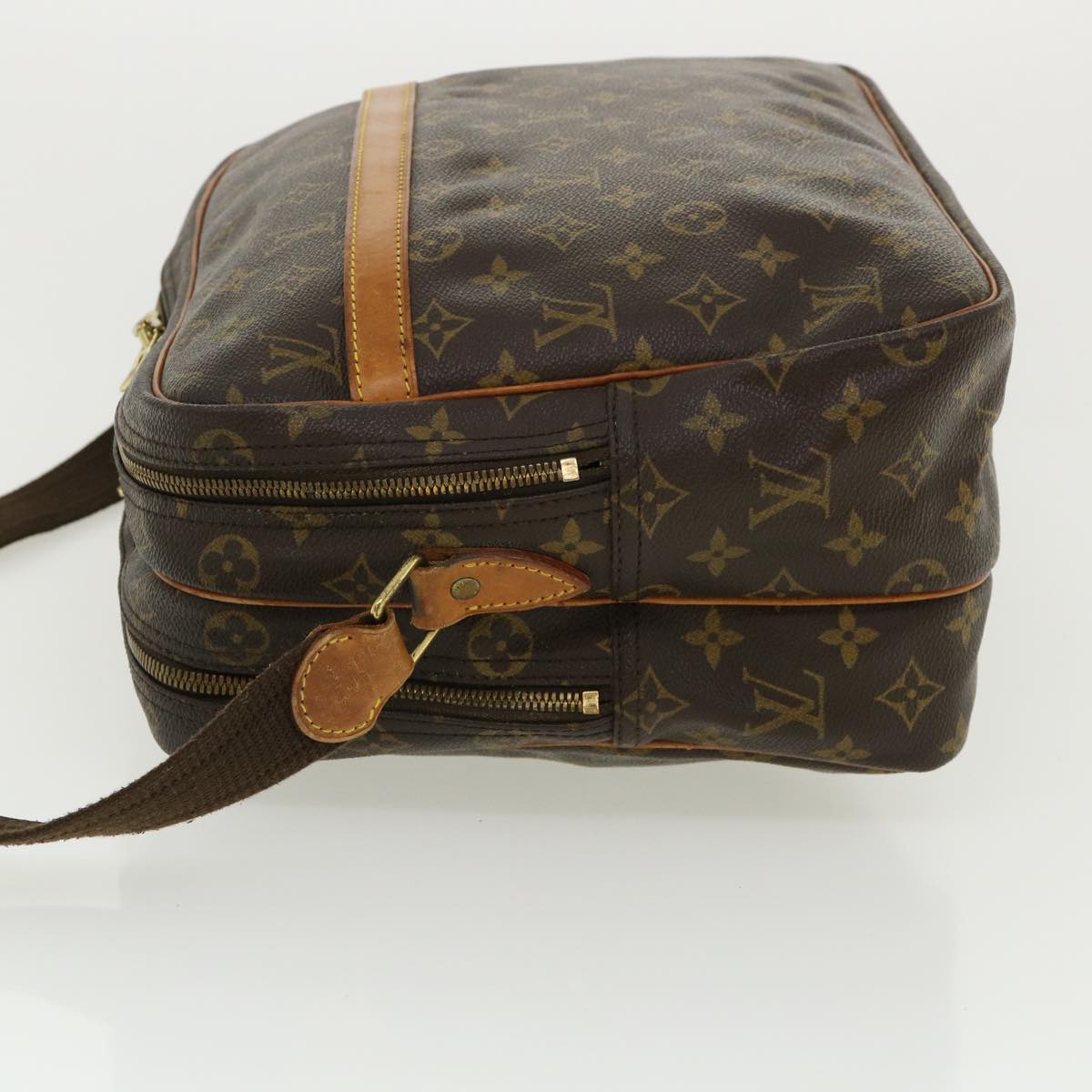 LOUIS VUITTON Monogram Reporter GM Shoulder Bag M45252 LV Auth 32975