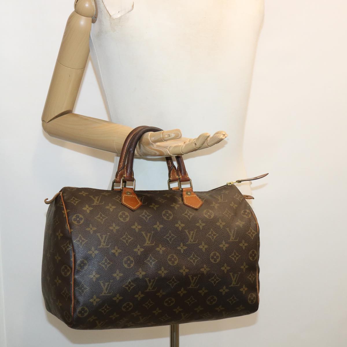 LOUIS VUITTON Monogram Speedy 35 Hand Bag M41524 LV Auth 33311