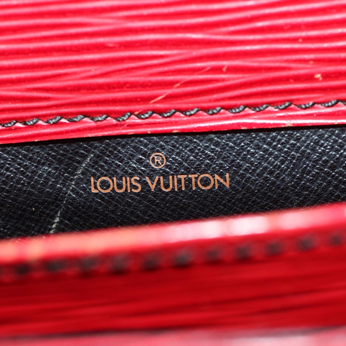 LOUIS VUITTON Epi Cartouchiere MM Shoulder Bag Red M52247 LV Auth 33380