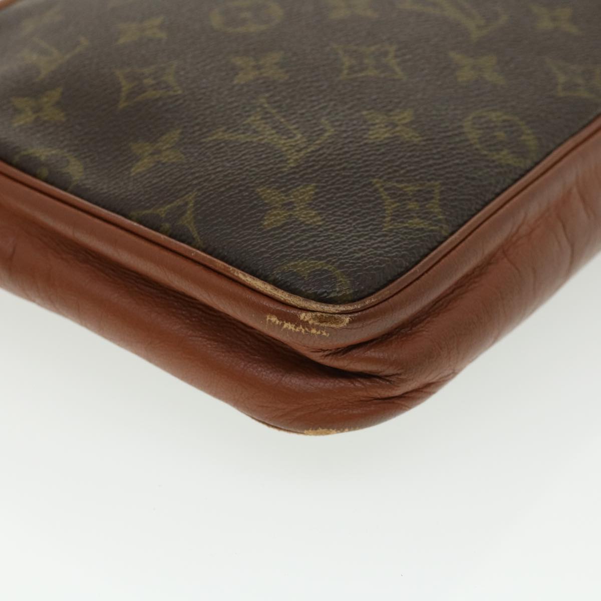 LOUIS VUITTON Monogram Pochette sports Clutch Bag No.183 LV Auth 33468