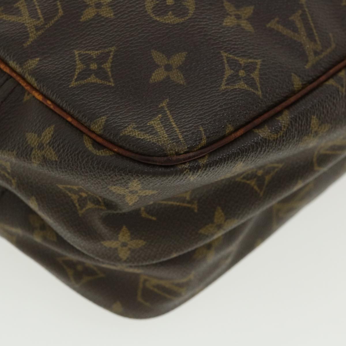 LOUIS VUITTON Monogram Reporter PM Shoulder Bag M45254 LV Auth 33615