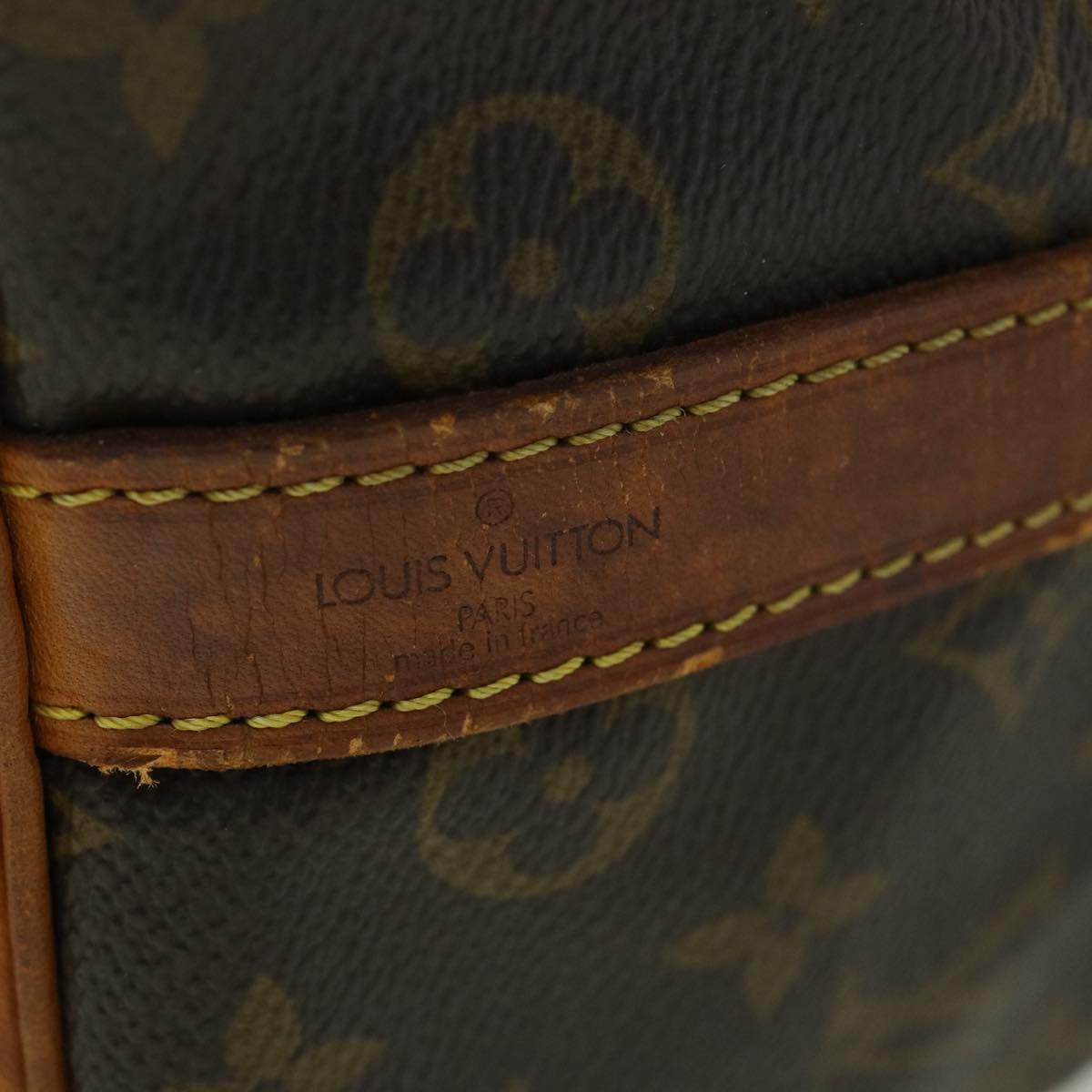 LOUIS VUITTON Monogram Petit Noe Shoulder Bag M42226 LV Auth 33665