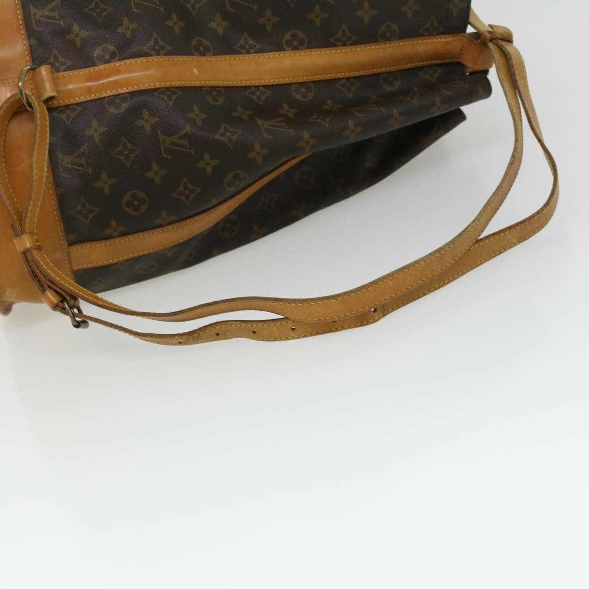 LOUIS VUITTON Monogram Randonnee GM Shoulder Bag M42244 LV Auth 33666