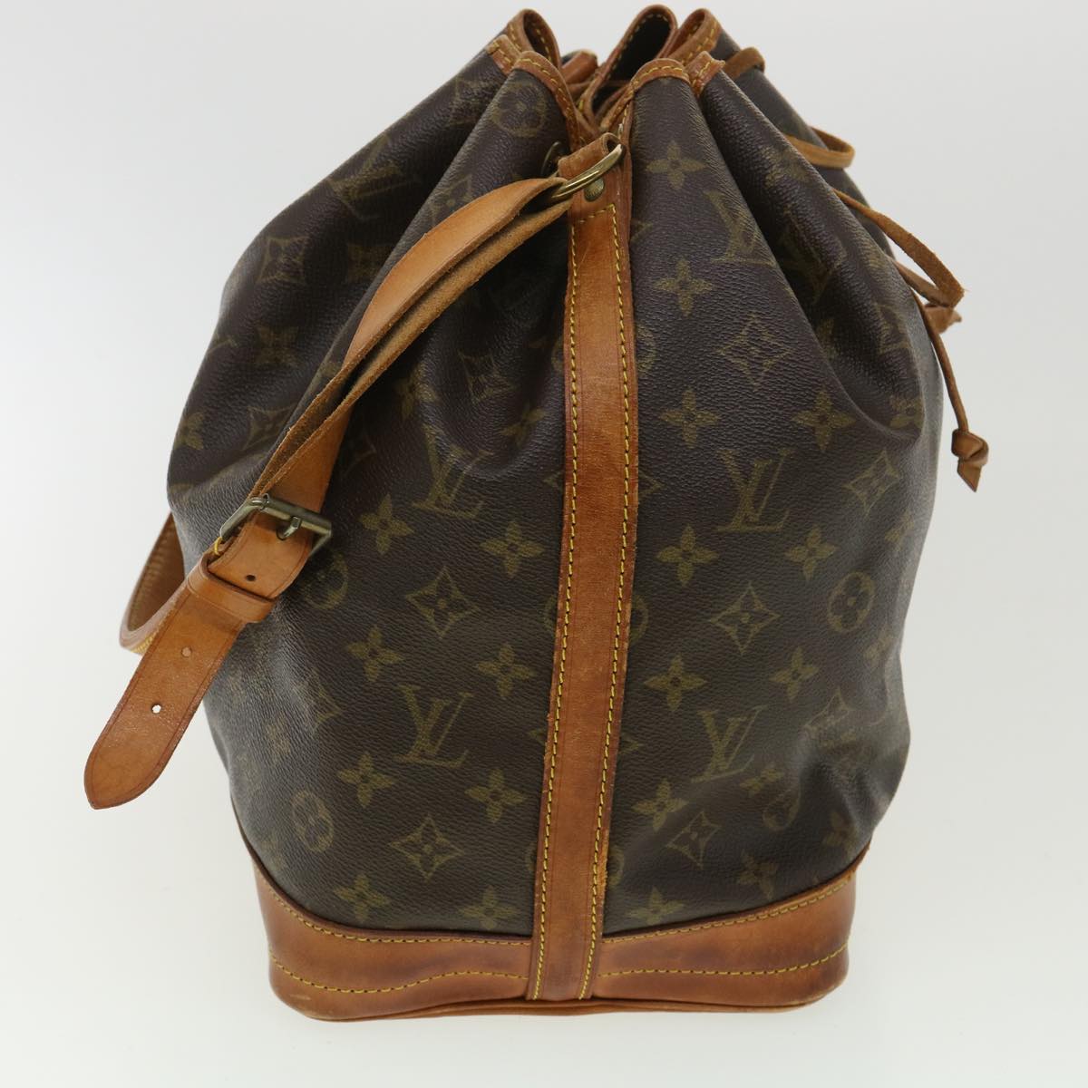 LOUIS VUITTON Monogram Noe Shoulder Bag M42224 LV Auth 33669