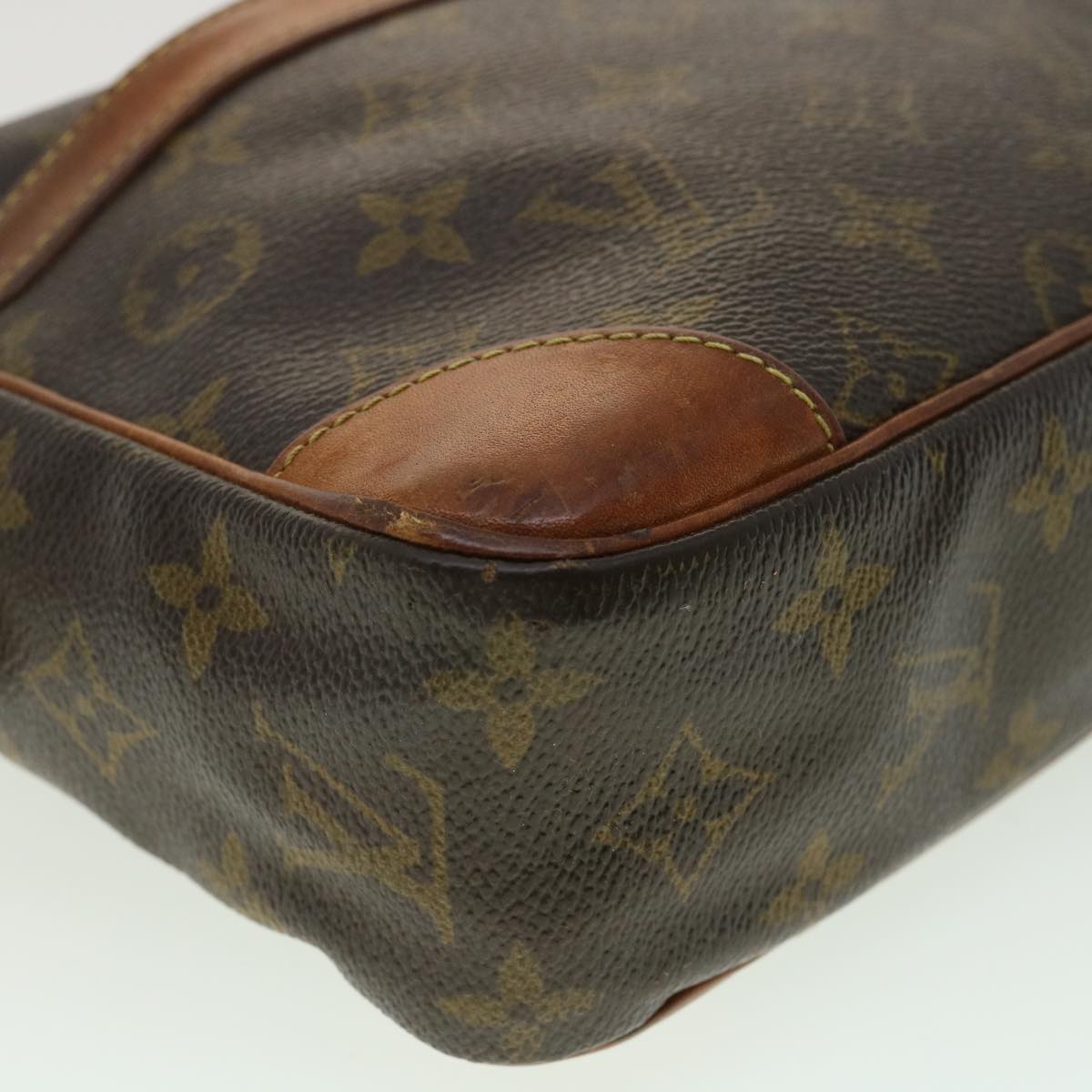 LOUIS VUITTON Monogram Compiegne 28 Clutch Bag M51845 LV Auth 33701