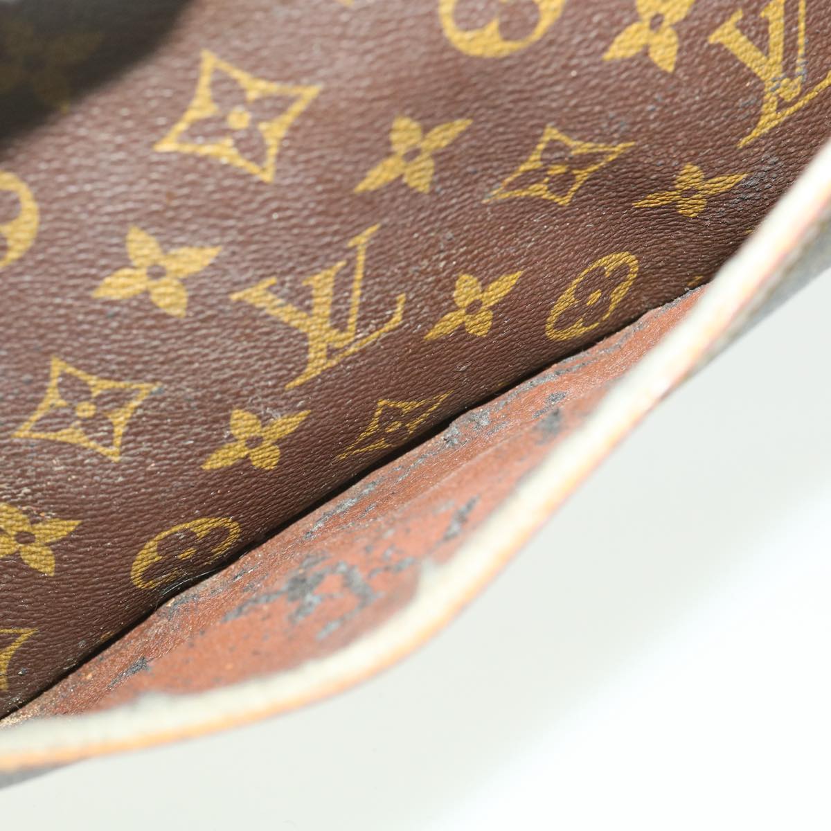 LOUIS VUITTON Monogram Compiegne 28 Clutch Bag M51845 LV Auth 33701