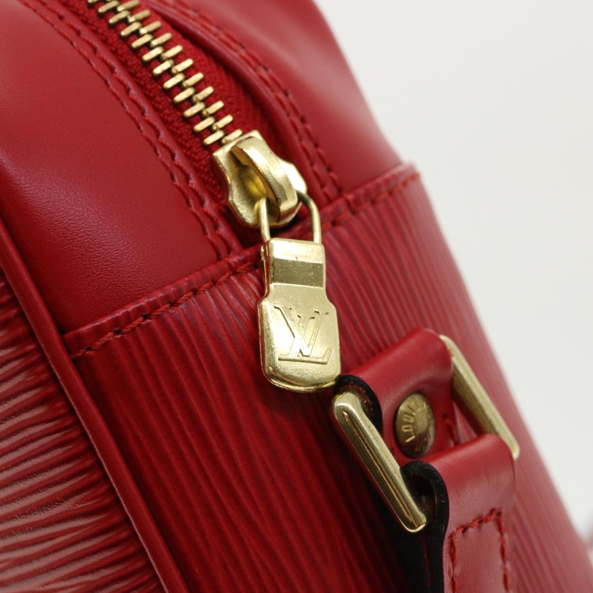 LOUIS VUITTON Epi Trocadero 27 Shoulder Bag Red M52317 LV Auth 33783