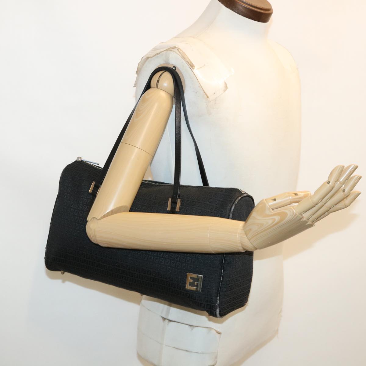 FENDI Zucchino Canvas Hand Bag Black Auth 33935