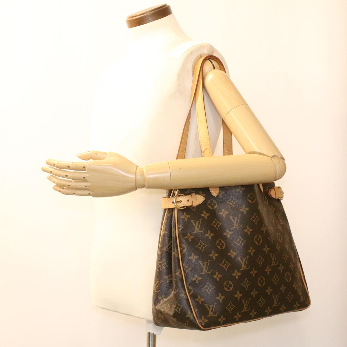 LOUIS VUITTON Monogram Batignolles Vertical Tote Bag M51153 LV Auth 33997