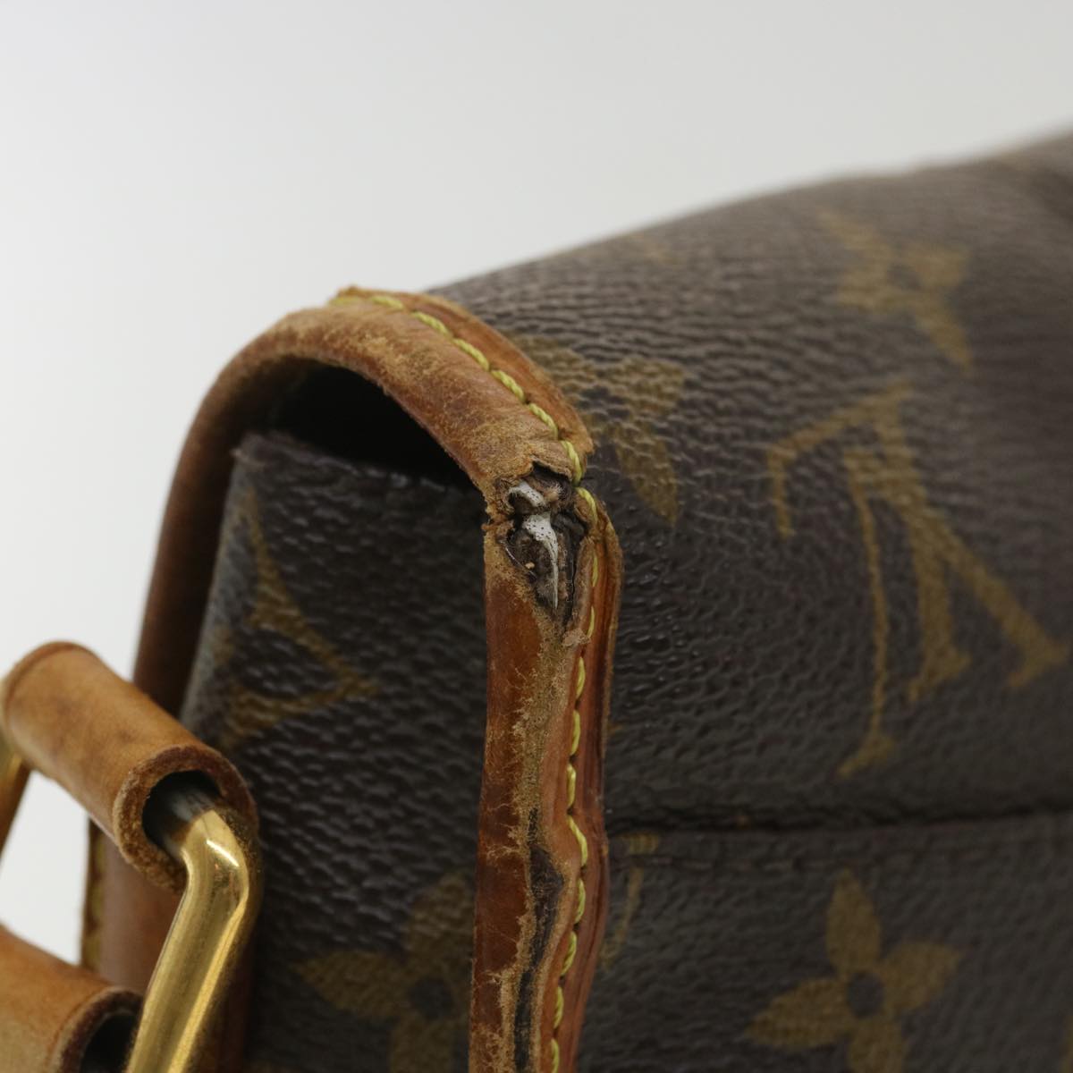 LOUIS VUITTON Monogram Menilmontant PM Shoulder Bag M40474 LV Auth 34123