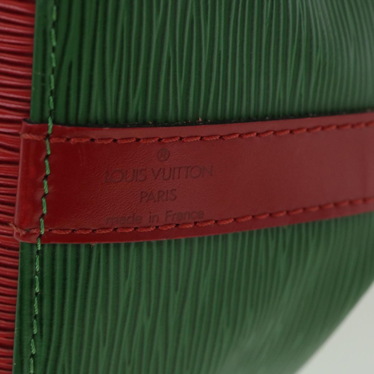 LOUIS VUITTON Epi Petit Noe Shoulder Bag Bicolor Red Green M44147 LV Auth 34139