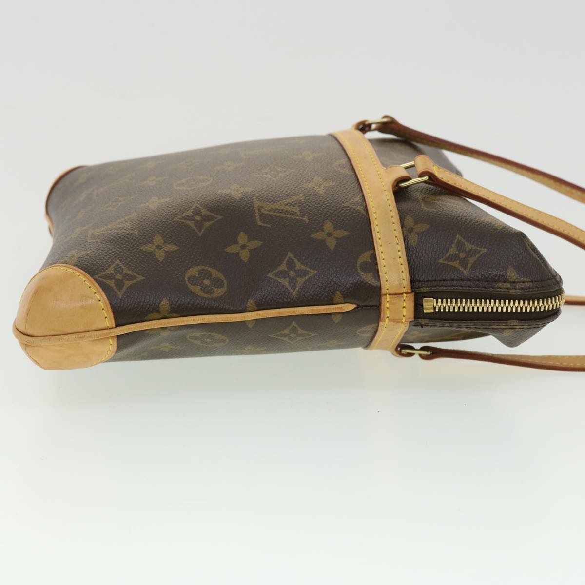 LOUIS VUITTON Monogram Coussin GM Shoulder Bag M51141 LV Auth 34156