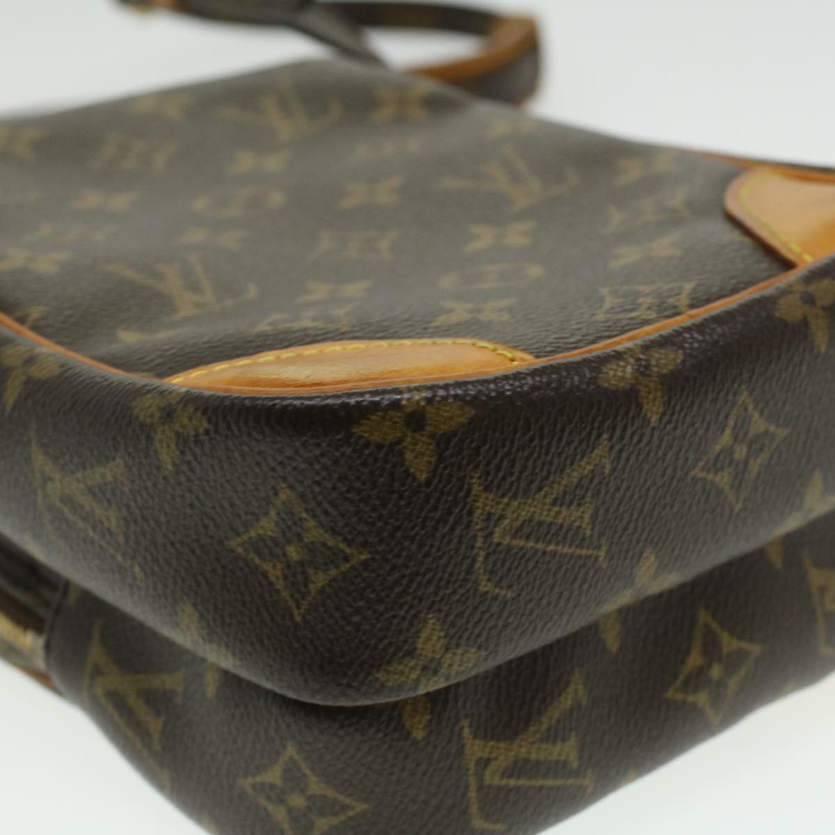 LOUIS VUITTON Monogram Amazon Shoulder Bag M45236 LV Auth 34360