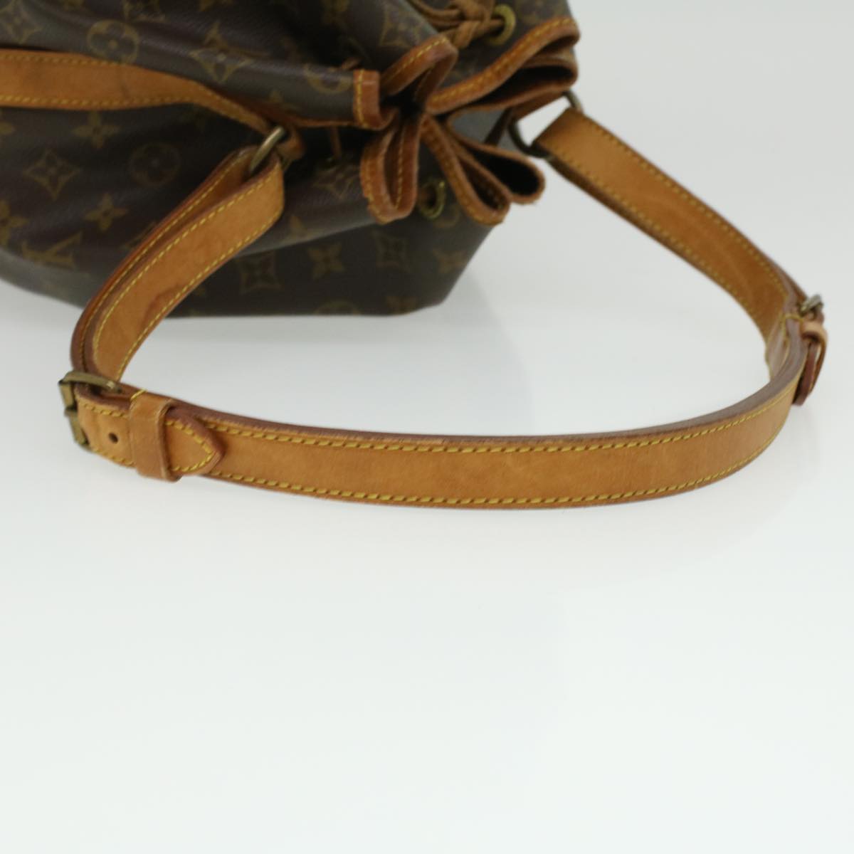 LOUIS VUITTON Monogram Noe Shoulder Bag M42224 LV Auth 34416