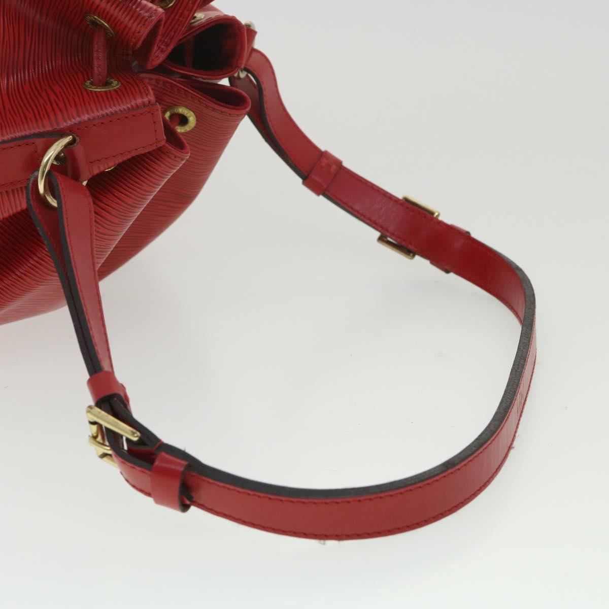 LOUIS VUITTON Epi Petit Noe Shoulder Bag Red M44107 LV Auth 34598