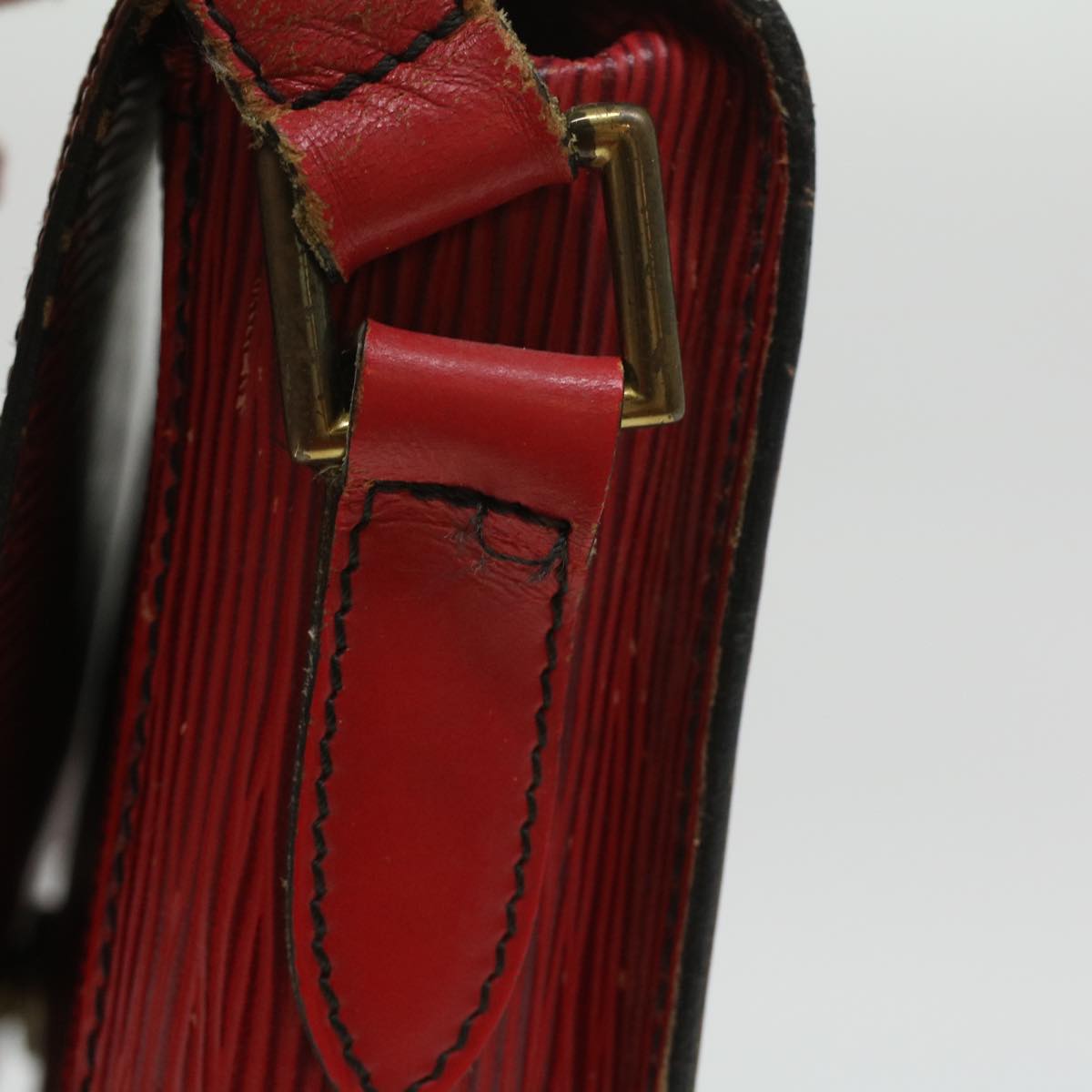 LOUIS VUITTON Epi Saint Cloud GM Shoulder Bag Red M52197 LV Auth 34607