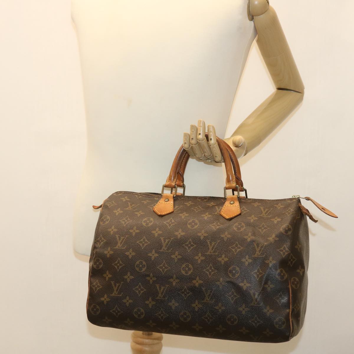 LOUIS VUITTON Monogram Speedy 35 Hand Bag M41524 LV Auth 35294