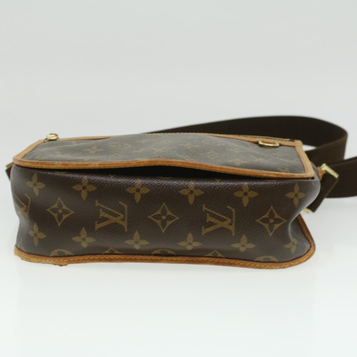 LOUIS VUITTON Monogram Messenger Bosphore PM Shoulder Bag M40106 LV Auth 35322