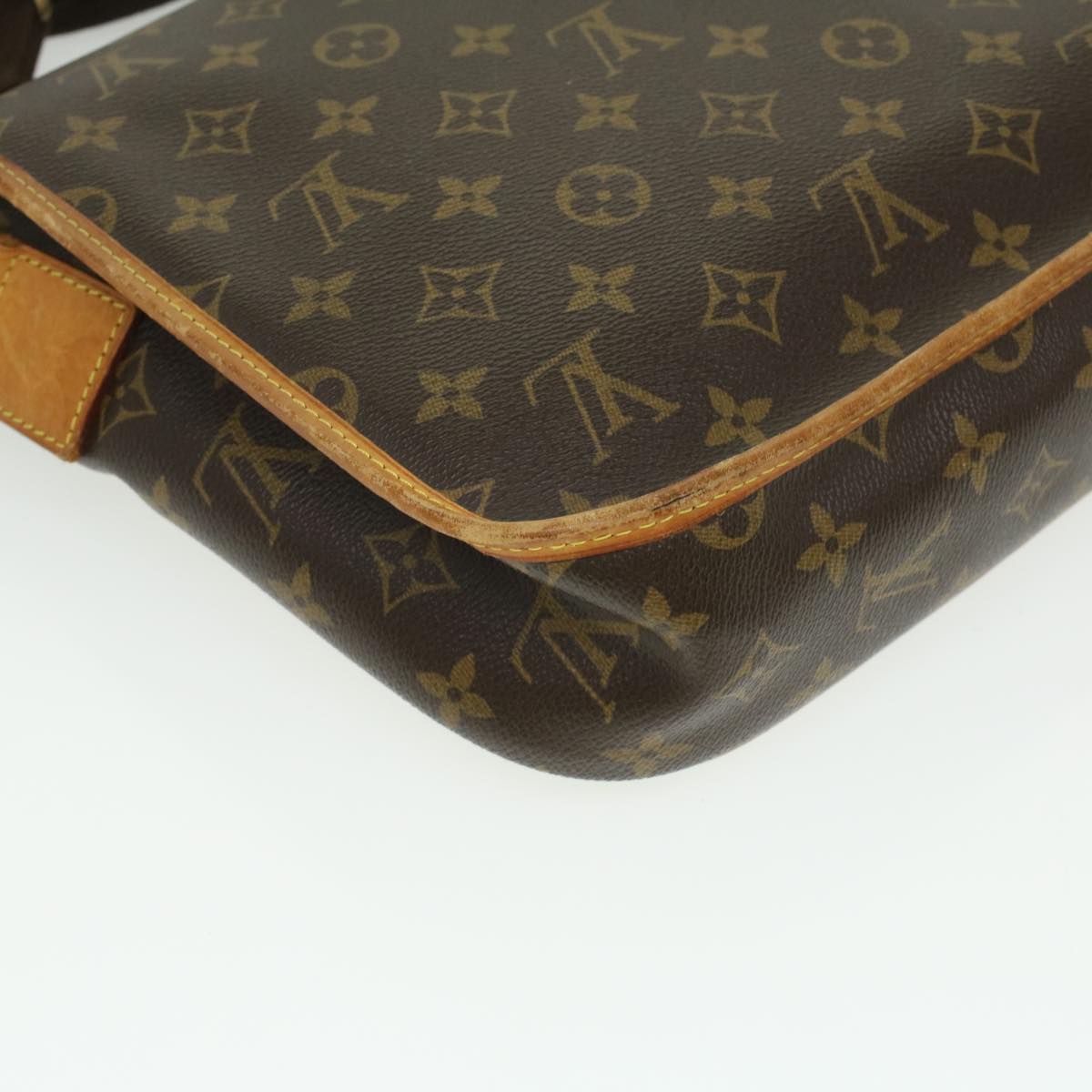 LOUIS VUITTON Monogram Messenger Bosphore PM Shoulder Bag M40106 LV Auth 35322