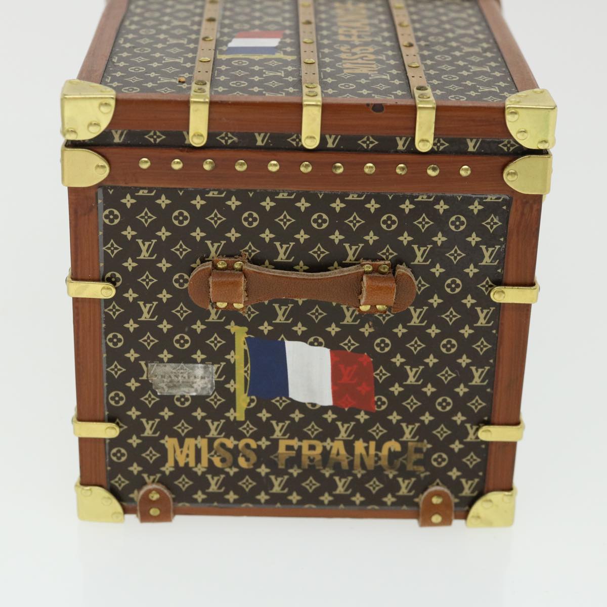 LOUIS VUITTON Miss France Paper weight Brown M99408 LV Auth 35337A