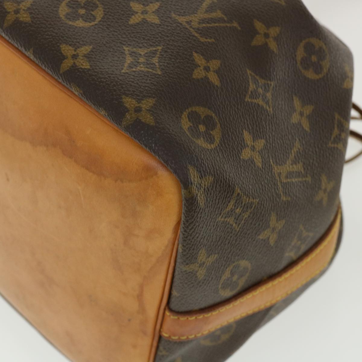 LOUIS VUITTON Monogram Petit Noe Shoulder Bag M42226 LV Auth 35410