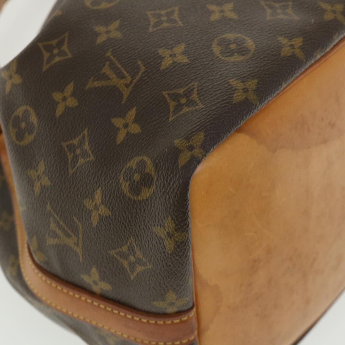 LOUIS VUITTON Monogram Petit Noe Shoulder Bag M42226 LV Auth 35410