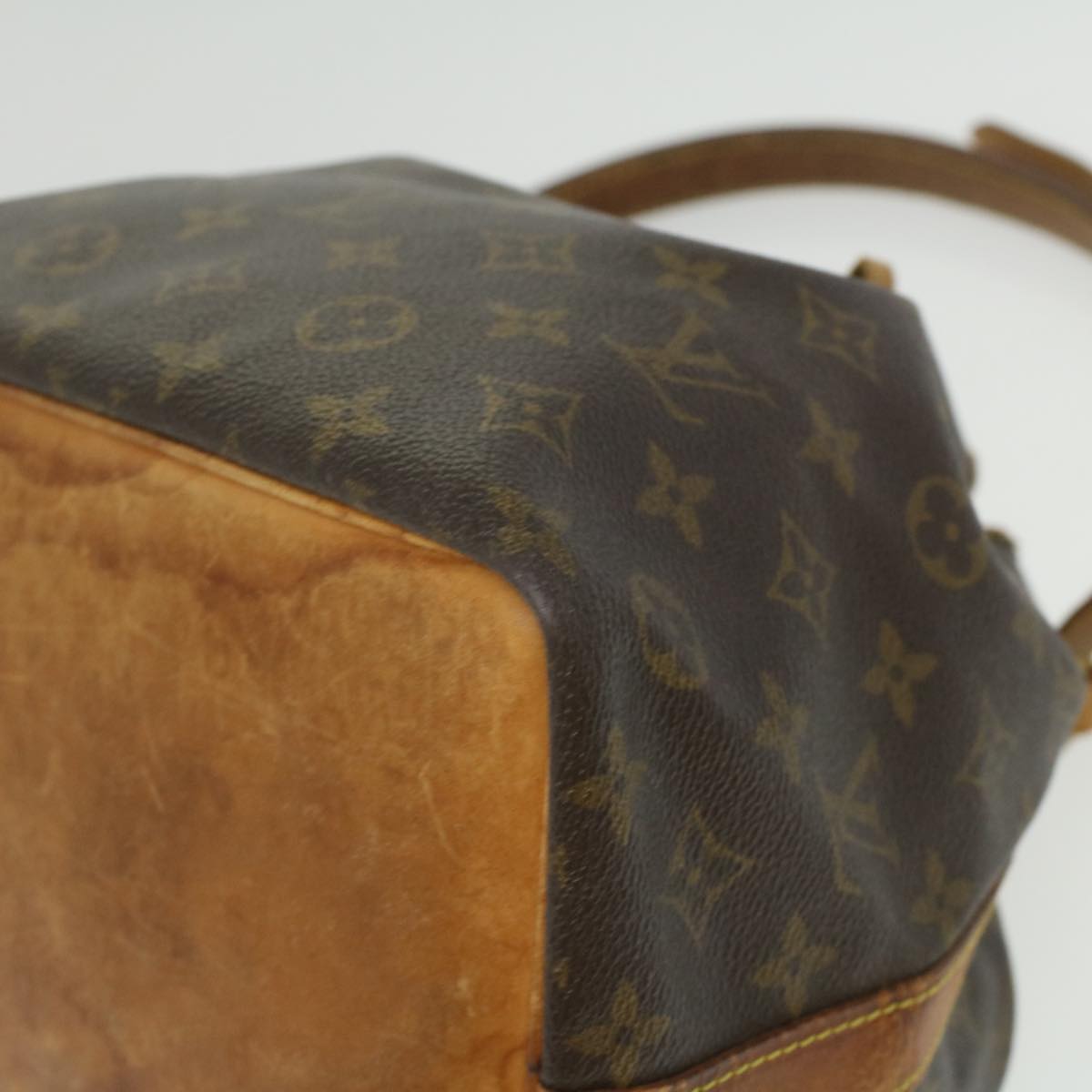 LOUIS VUITTON Monogram Petit Noe Shoulder Bag M42226 LV Auth 35411