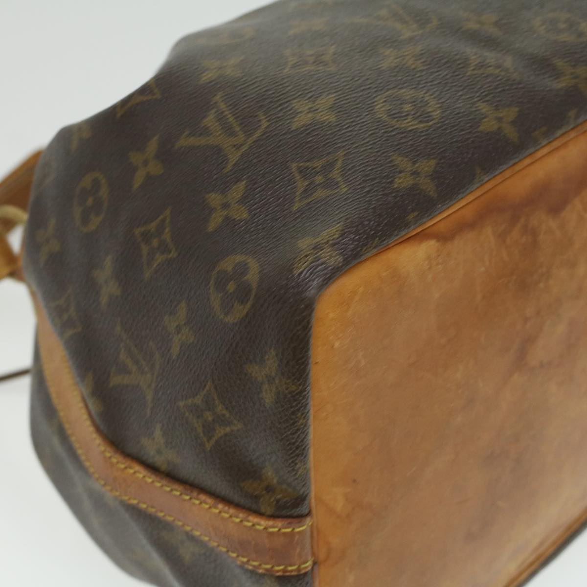 LOUIS VUITTON Monogram Petit Noe Shoulder Bag M42226 LV Auth 35411