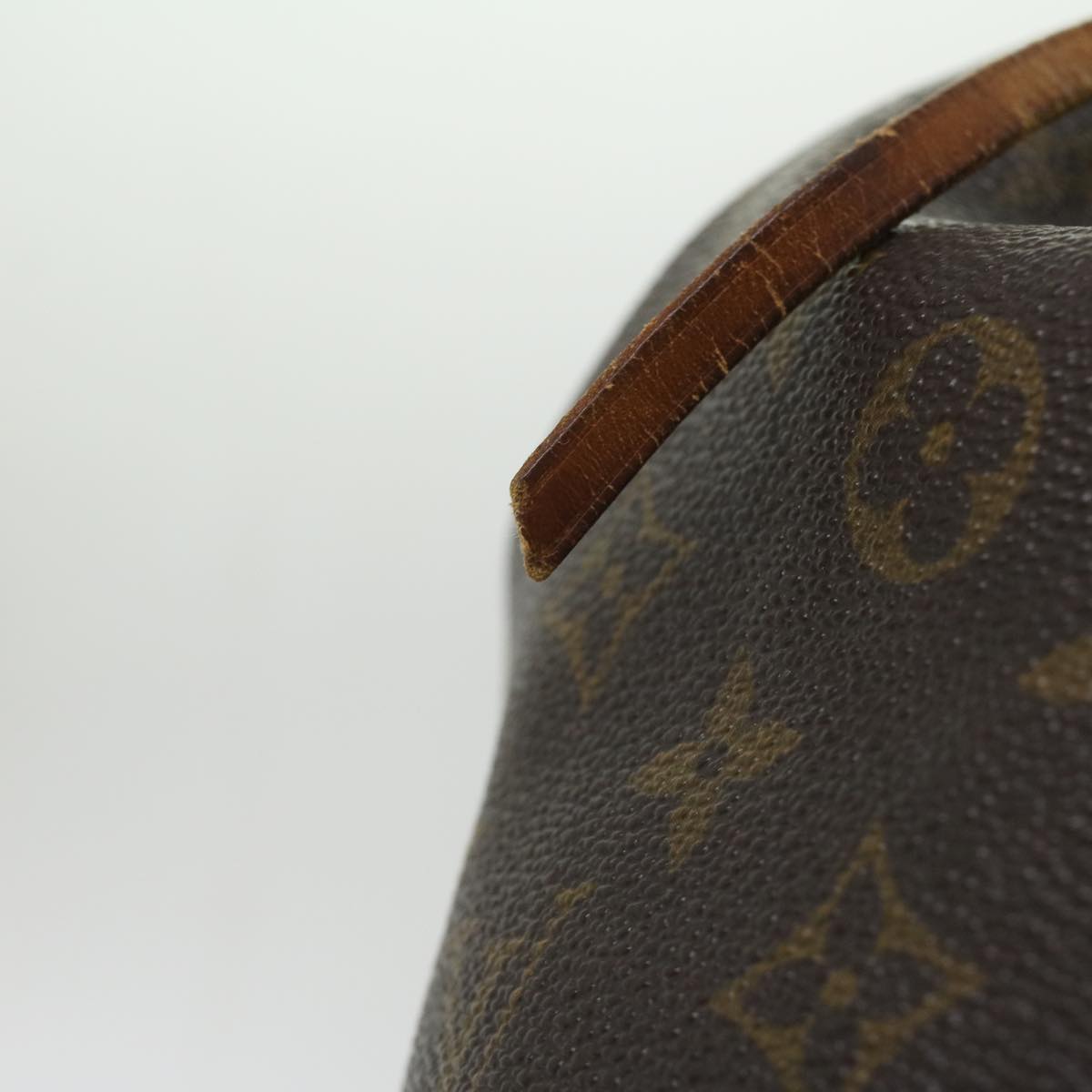 LOUIS VUITTON Monogram Petit Noe Shoulder Bag M42226 LV Auth 35411