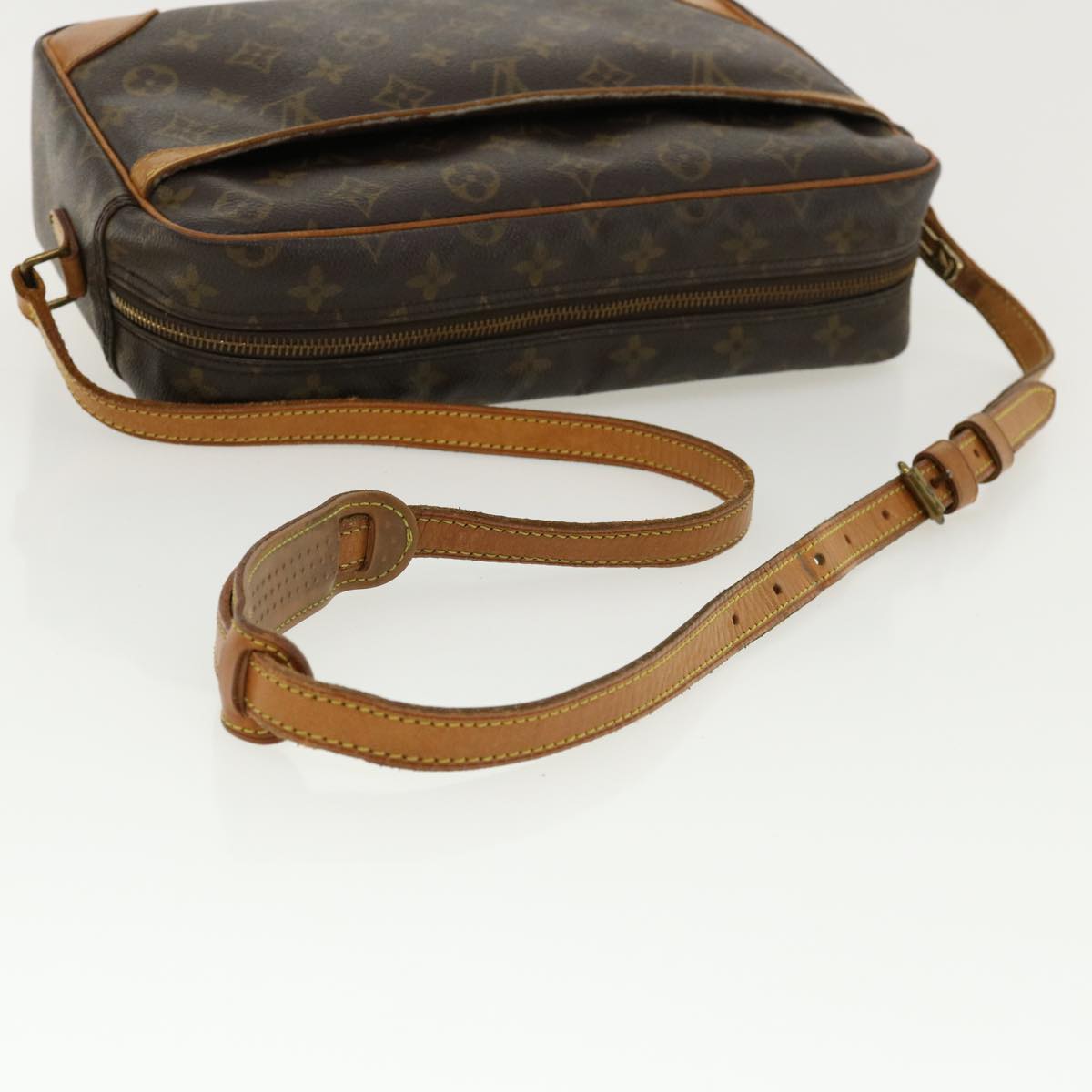 LOUIS VUITTON Monogram Trocadero 30 Shoulder Bag M51272 LV Auth 35446