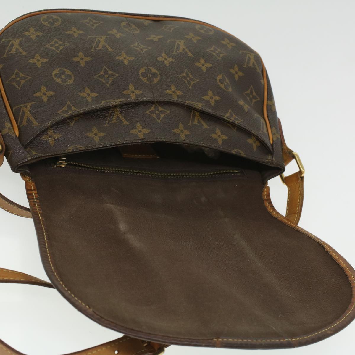 LOUIS VUITTON Monogram Menilmontant PM Shoulder Bag M40474 LV Auth 35467