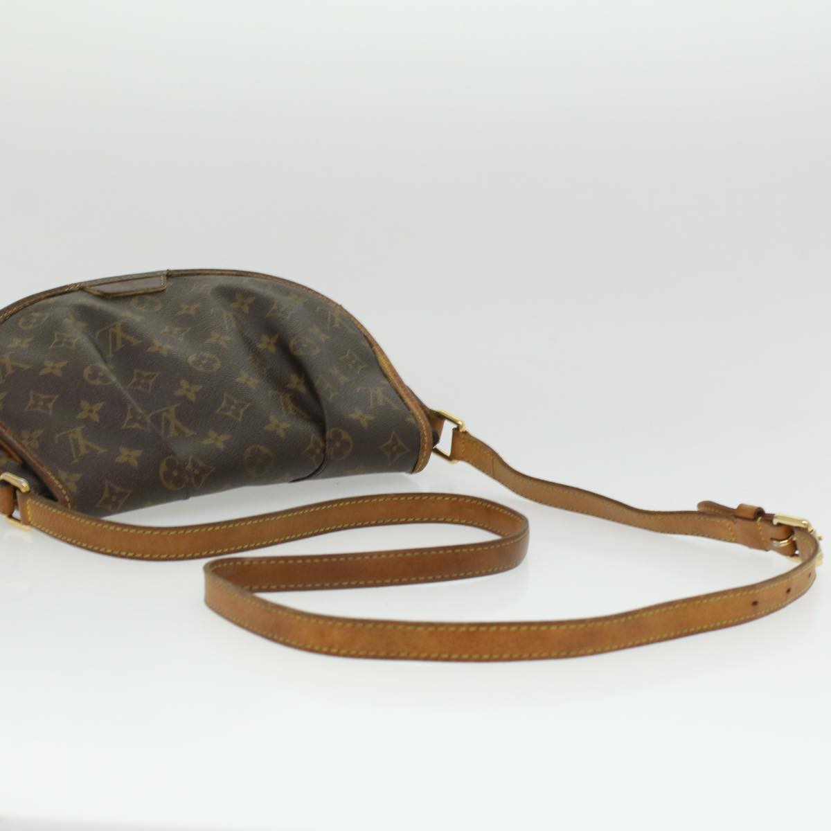 LOUIS VUITTON Monogram Menilmontant PM Shoulder Bag M40474 LV Auth 35467