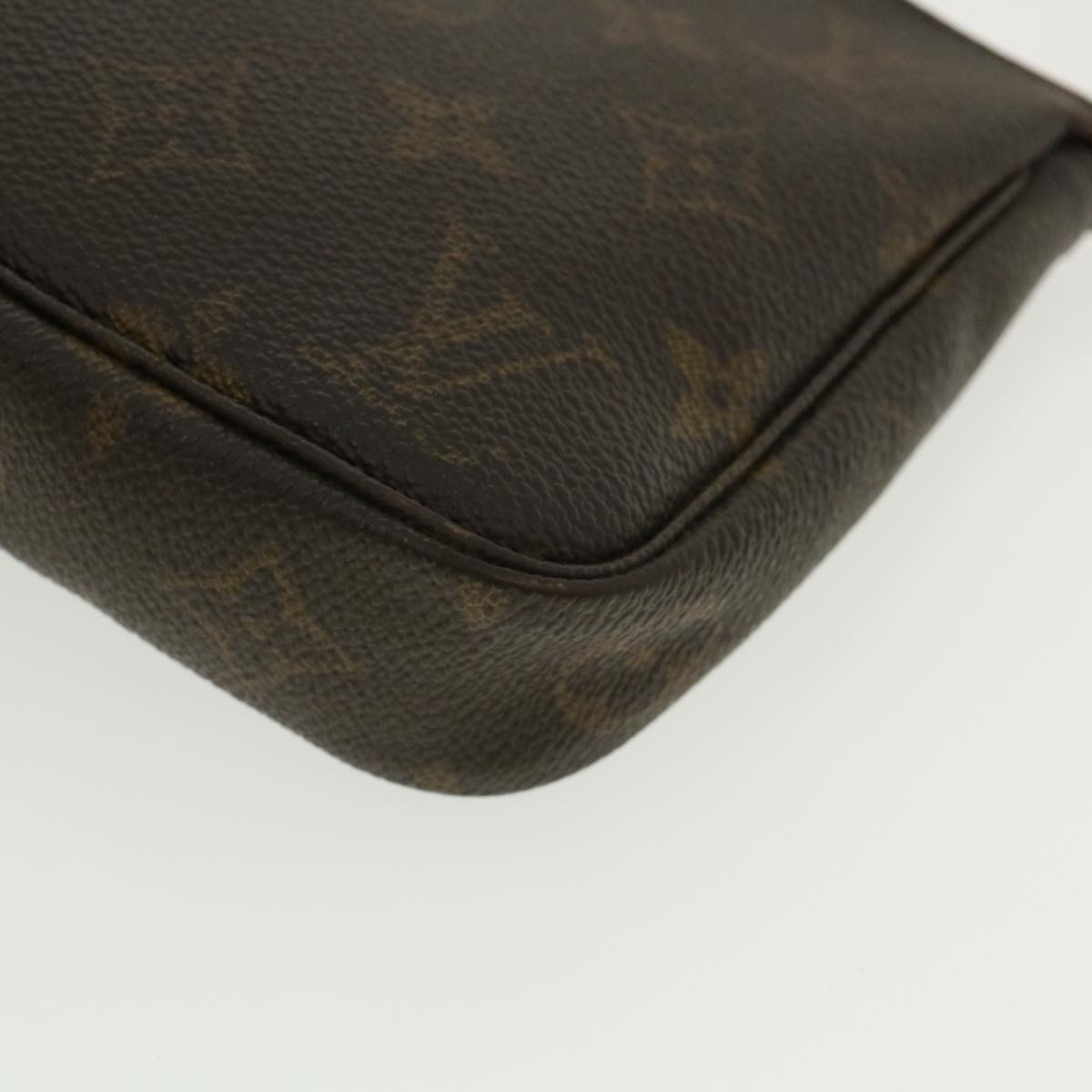 LOUIS VUITTON Monogram Pochette Accessoires Pouch M51980 LV Auth 35498