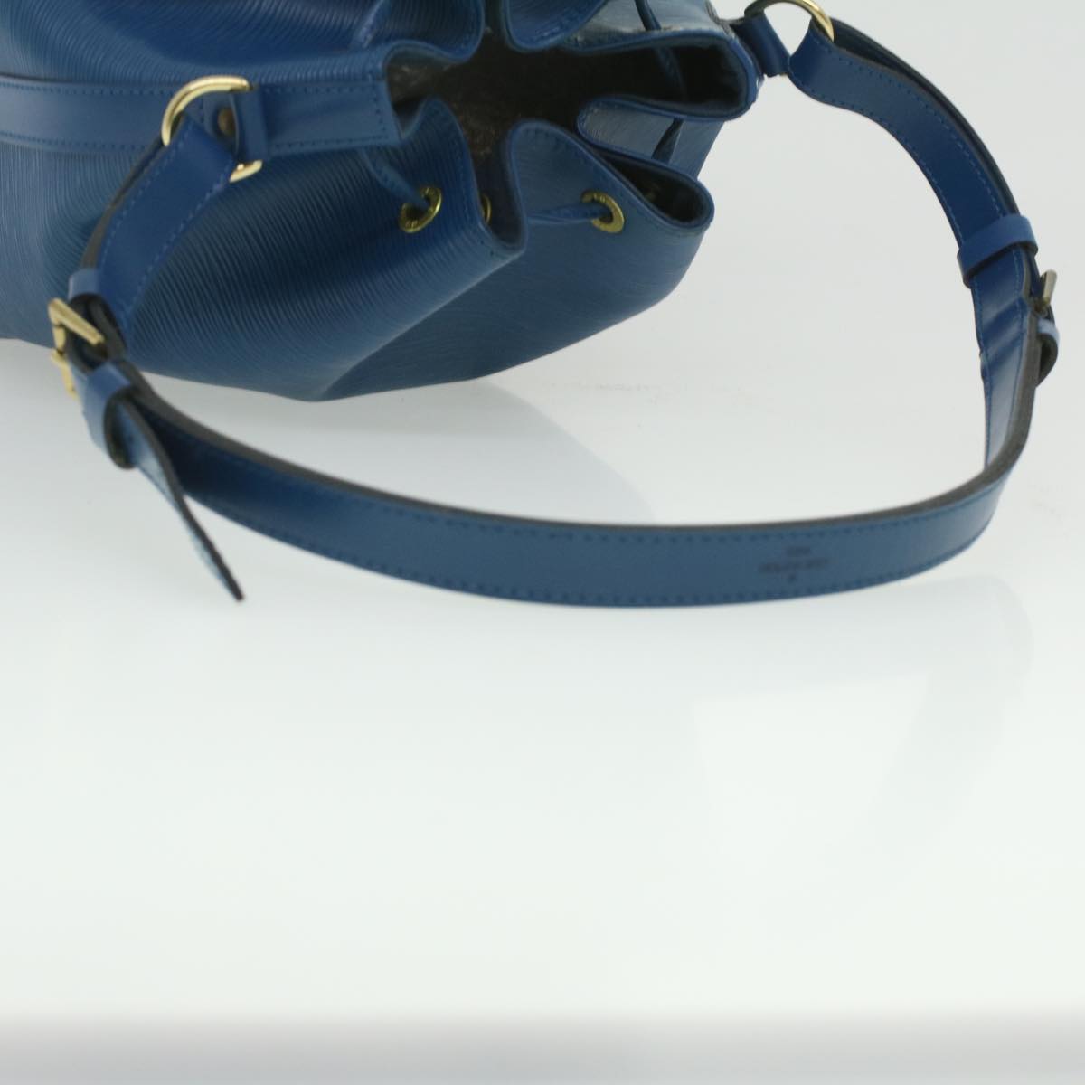 LOUIS VUITTON Epi Petit Noe Shoulder Bag Blue M44105 LV Auth 35779