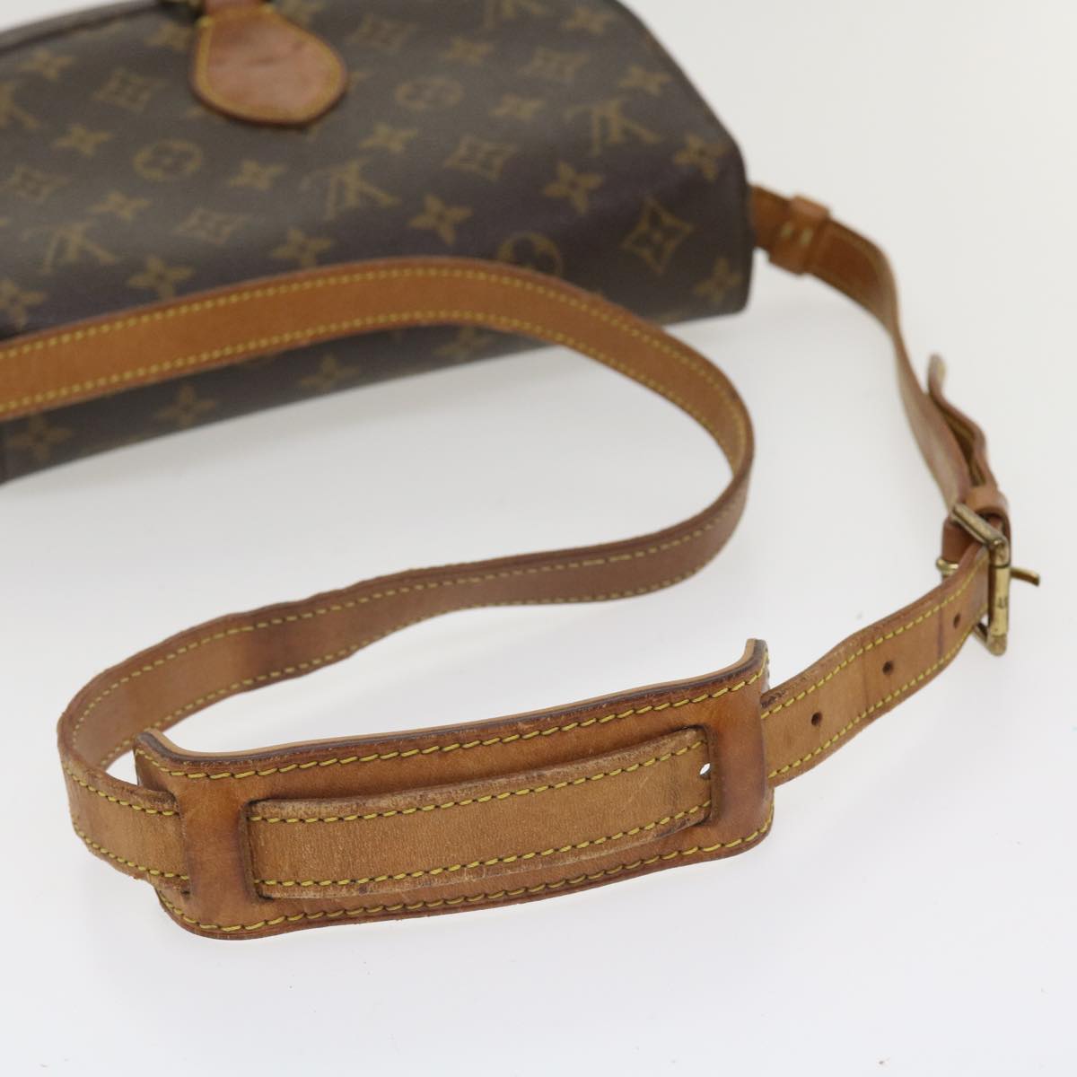 LOUIS VUITTON Monogram Saint Cloud GM Shoulder Bag M51242 LV Auth 36045