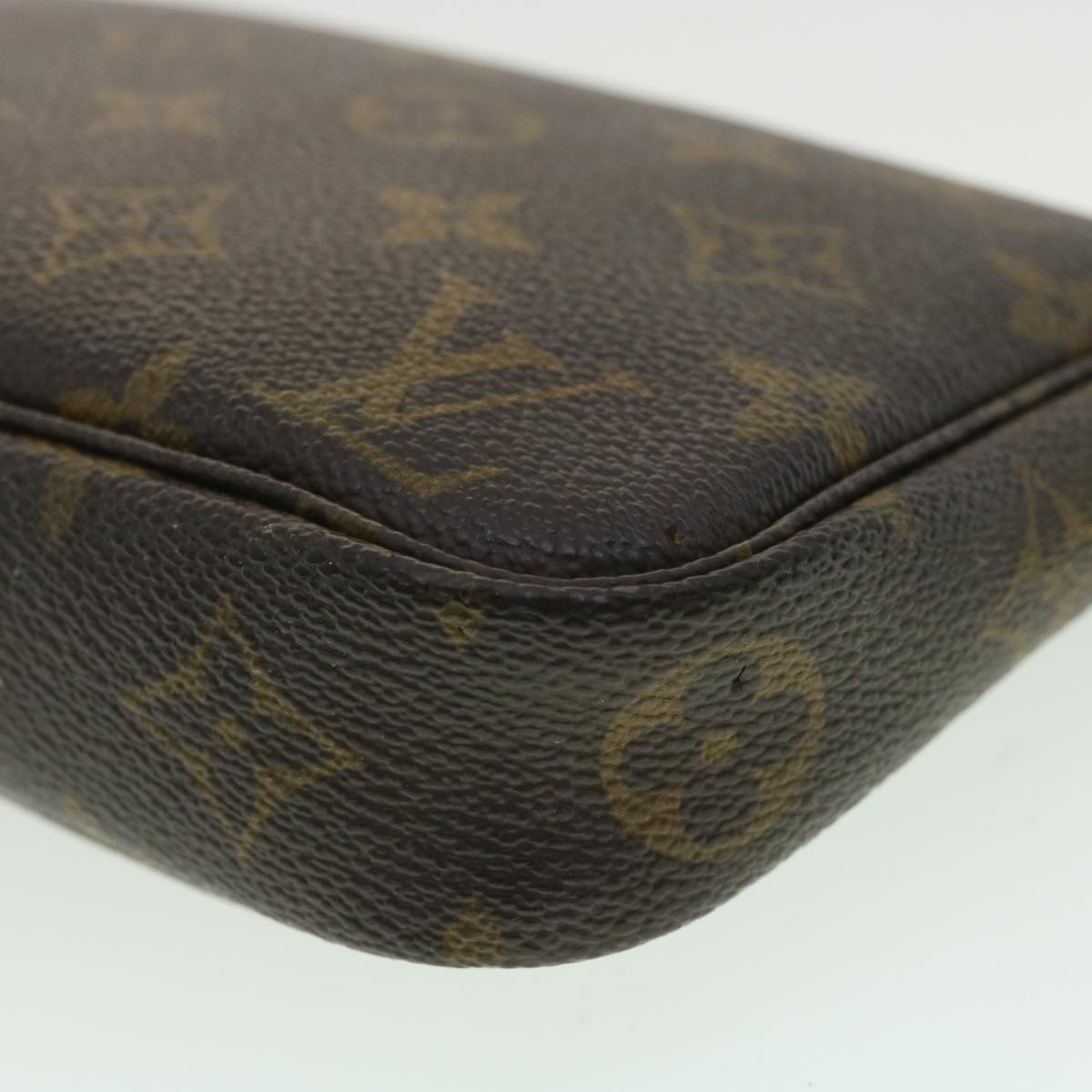 LOUIS VUITTON Monogram Pochette Accessoires Pouch L072 LV Auth 36355