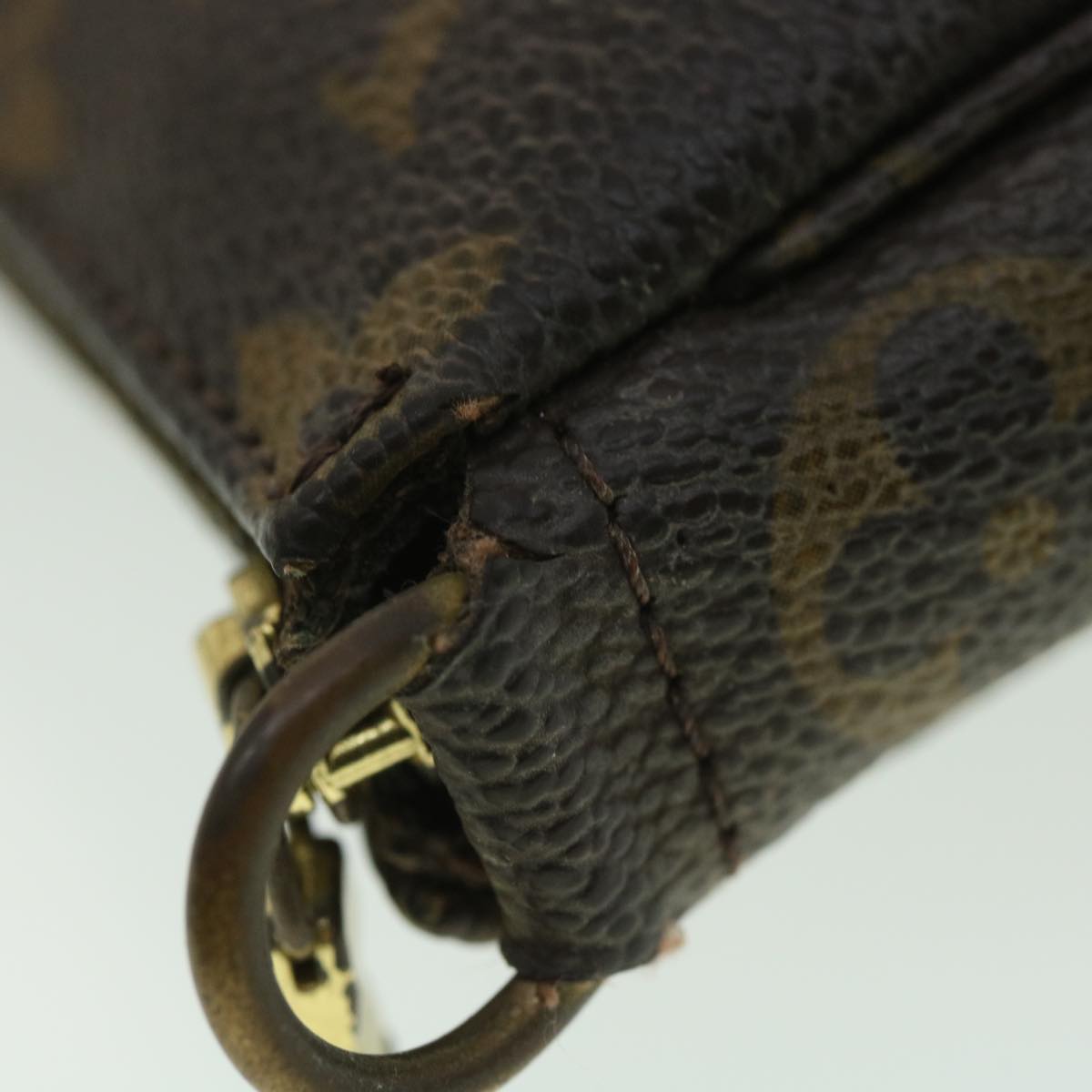 LOUIS VUITTON Monogram Pochette Accessoires Pouch L072 LV Auth 36355