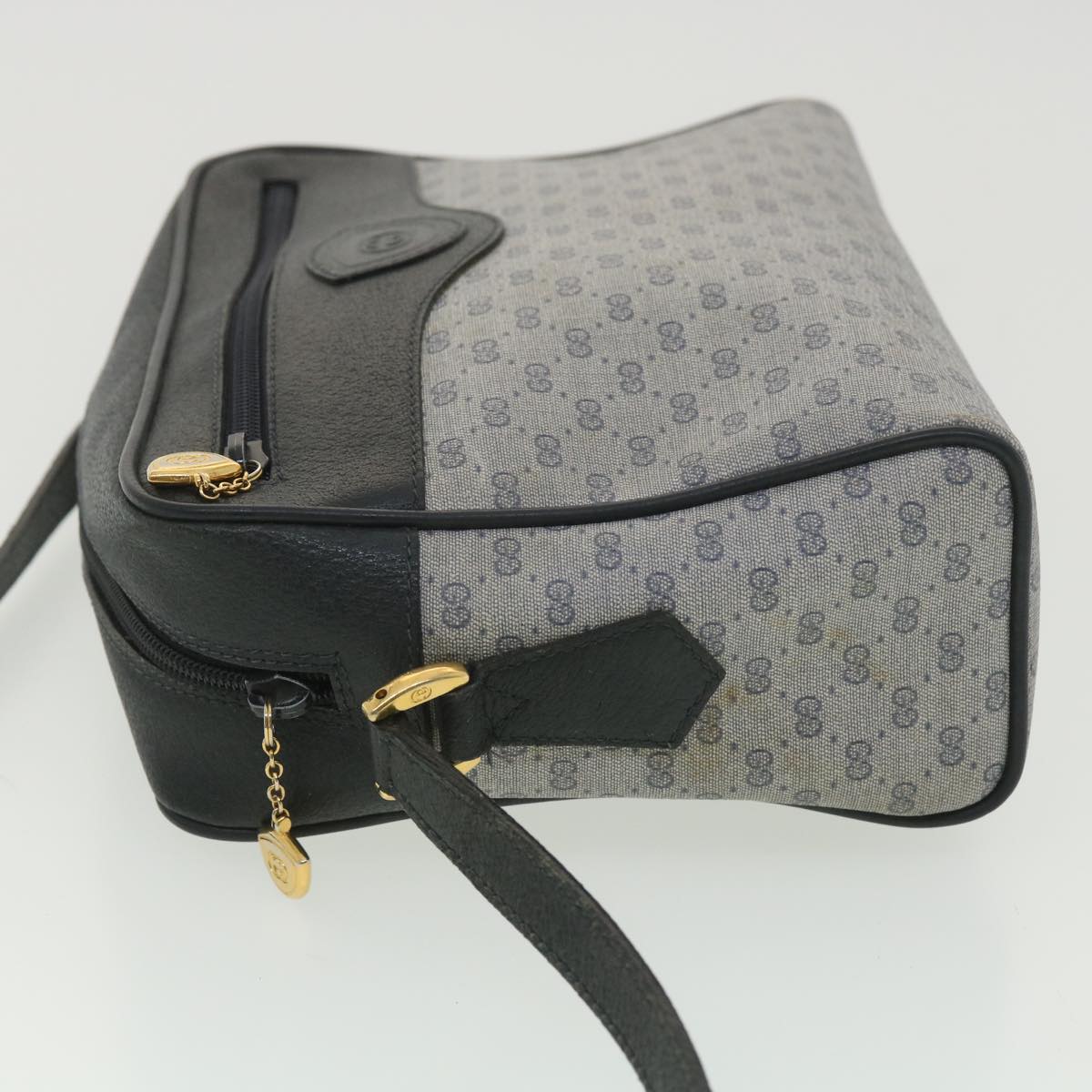 GUCCI Micro GG Canvas Shoulder Bag Navy Gray 001.56.0852 Auth 36585