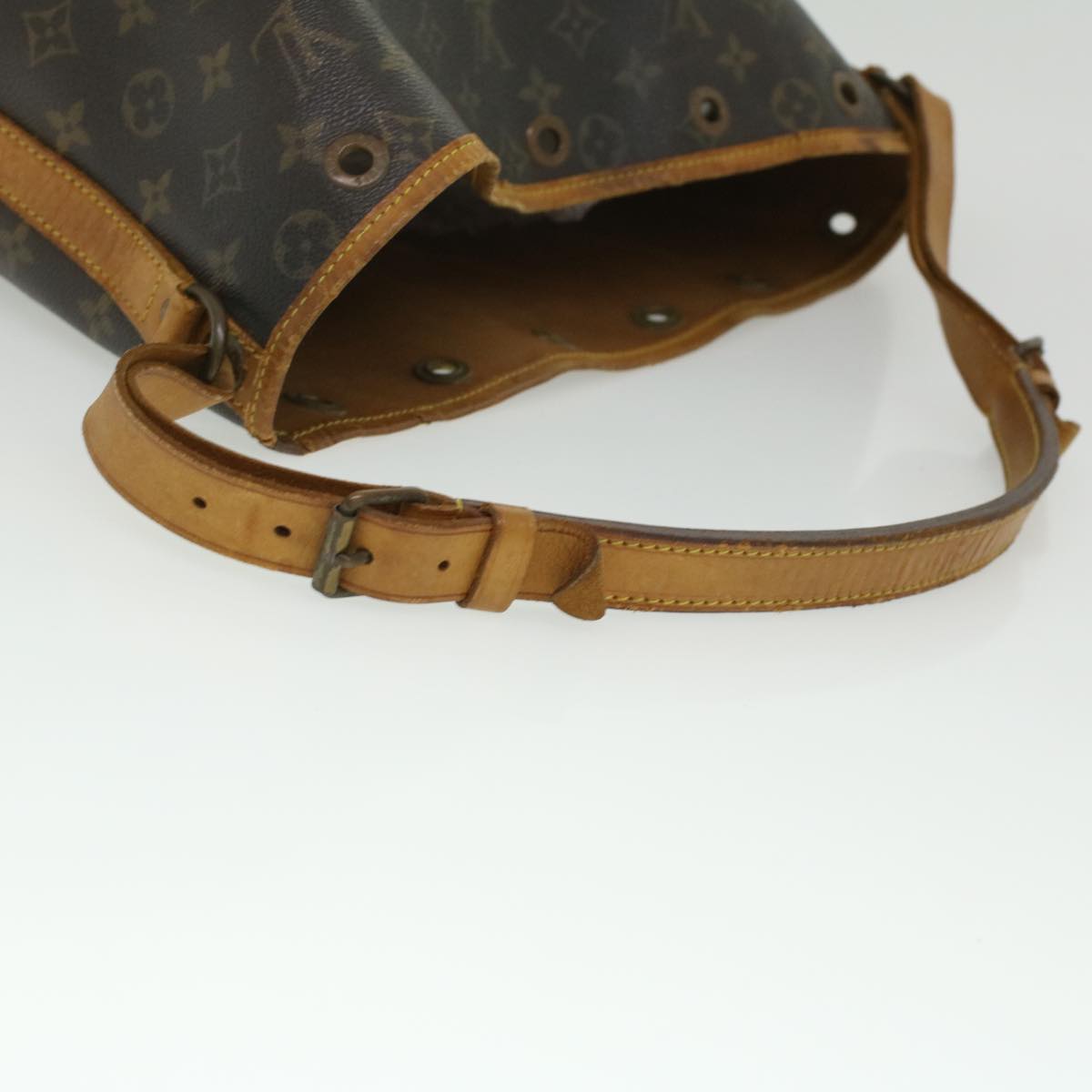 LOUIS VUITTON Monogram Noe Shoulder Bag M42224 LV Auth 36615