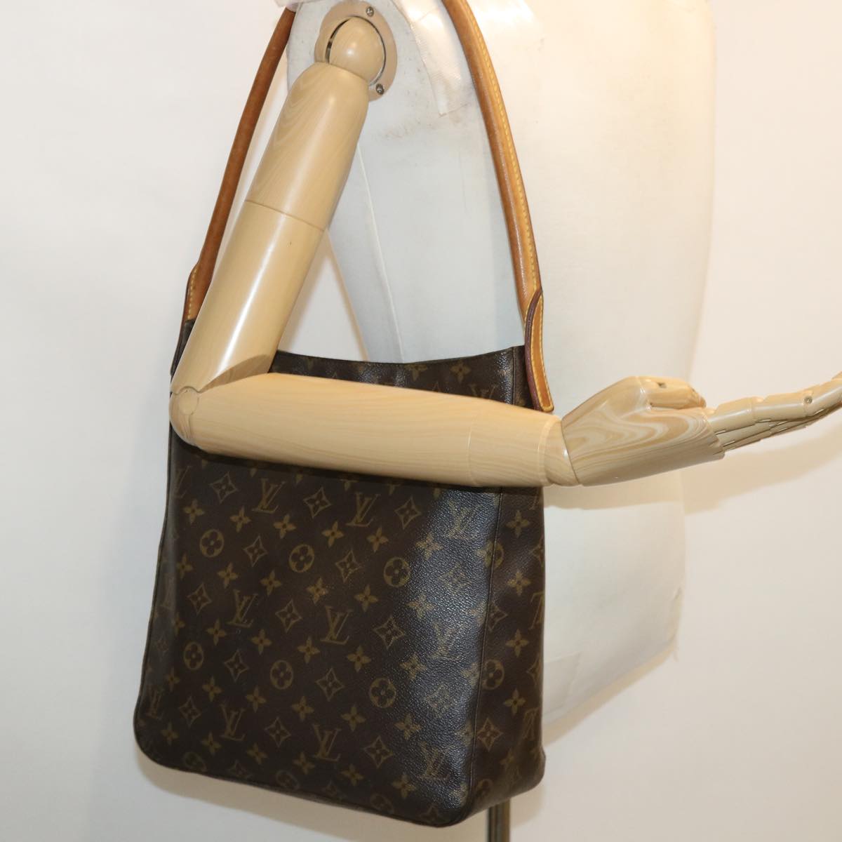 LOUIS VUITTON Monogram Looping GM Shoulder Bag M51145 LV Auth 36880