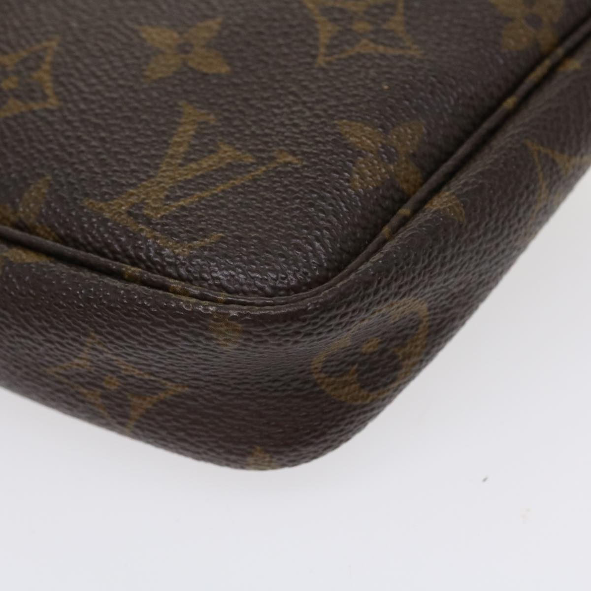 LOUIS VUITTON Monogram Pochette Accessoires Pouch M51980 LV Auth 37050