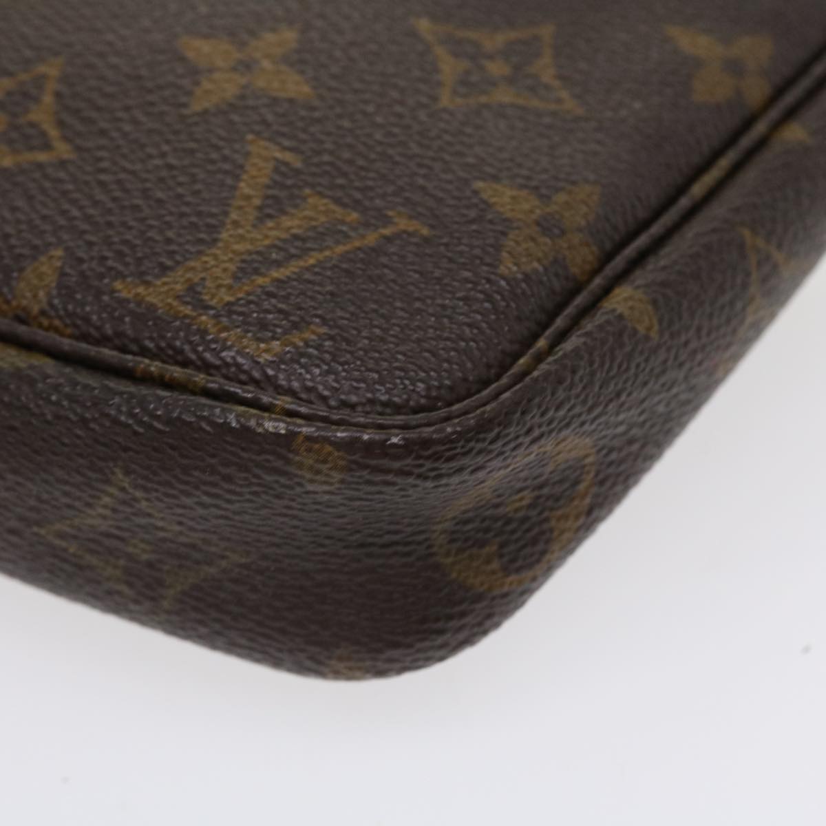 LOUIS VUITTON Monogram Pochette Accessoires Pouch M51980 LV Auth 37050