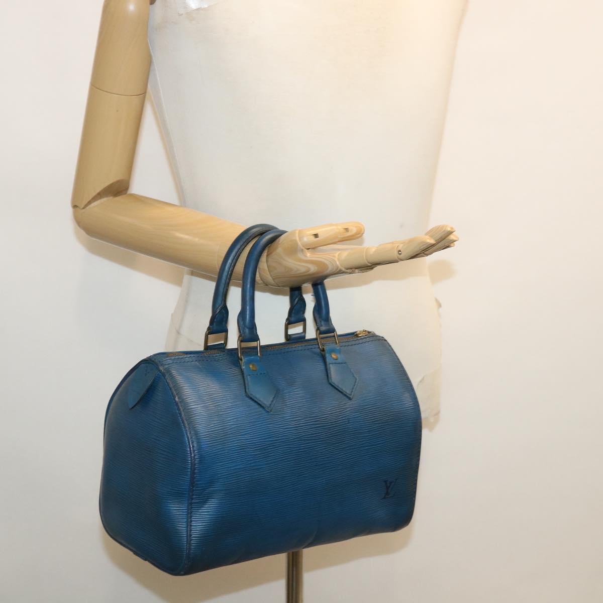 LOUIS VUITTON Epi Speedy 25 Hand Bag Toledo Blue M43015 LV Auth 37069