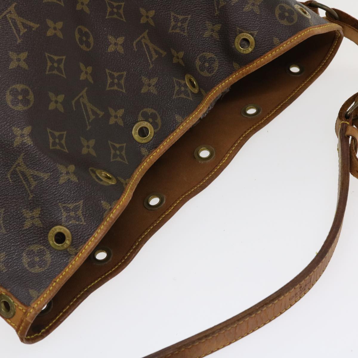 LOUIS VUITTON Monogram Noe Shoulder Bag M42224 LV Auth 37081