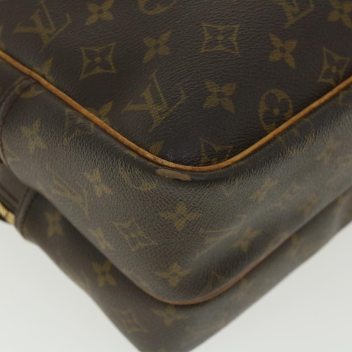 LOUIS VUITTON Monogram Reporter GM Shoulder Bag M45252 LV Auth 37086