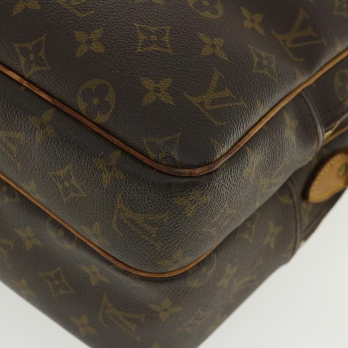 LOUIS VUITTON Monogram Reporter GM Shoulder Bag M45252 LV Auth 37086