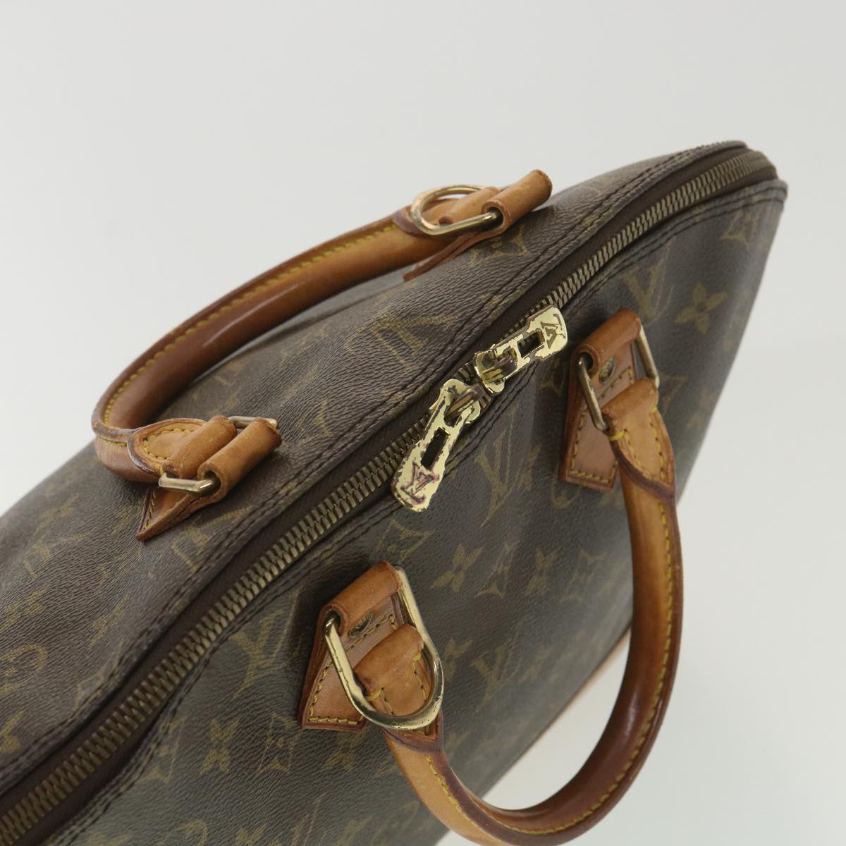 LOUIS VUITTON Monogram Alma Hand Bag M51130 LV Auth 37123